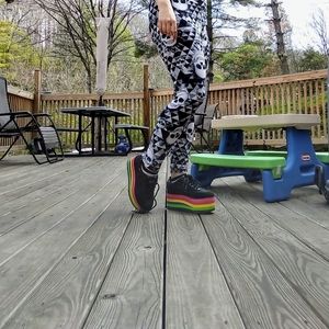 Yru rainbow platforms